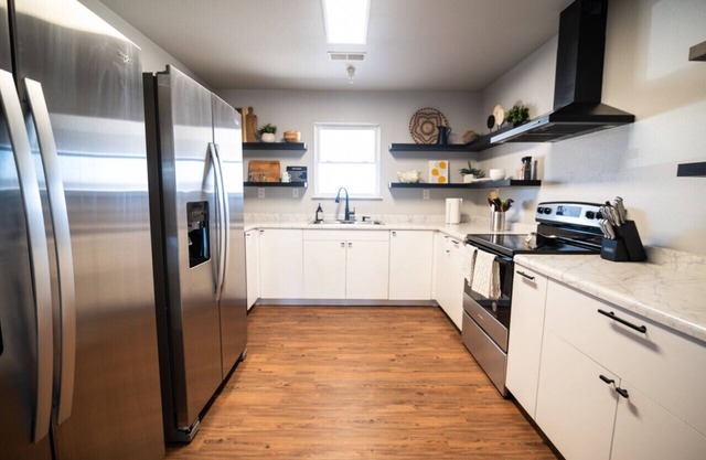 Conestoga Quarters- Suite Apartment