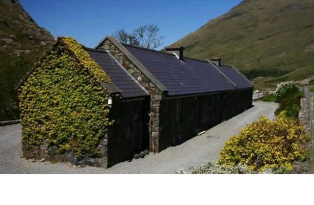 Connemara Waterfall Cottage