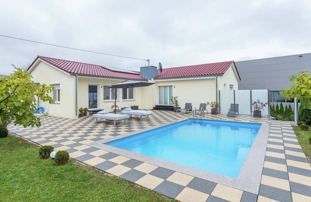 Constance Hideaway with Pool