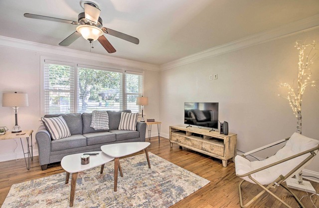 Contemporary Athens Home < 2 Miles to UGA!