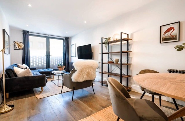 Contemporary & Bright Apartment in Bloomsbury
