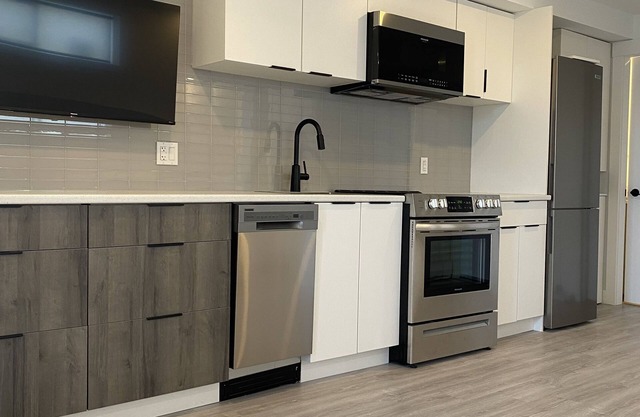 Contemporary Flat