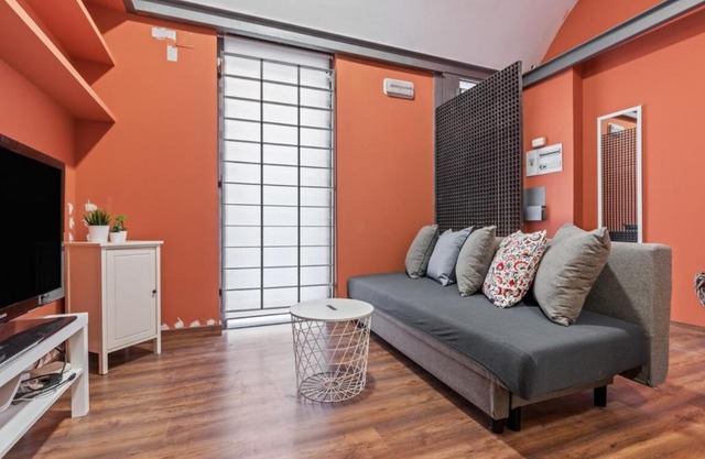 Contemporary flat with 1-Bedroom in Madrid