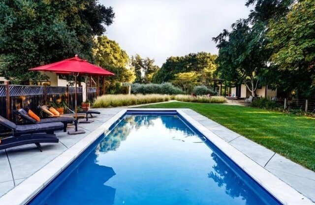 Contemporary, Wine Country Home on 8 acres, surrounded by Vineyards
