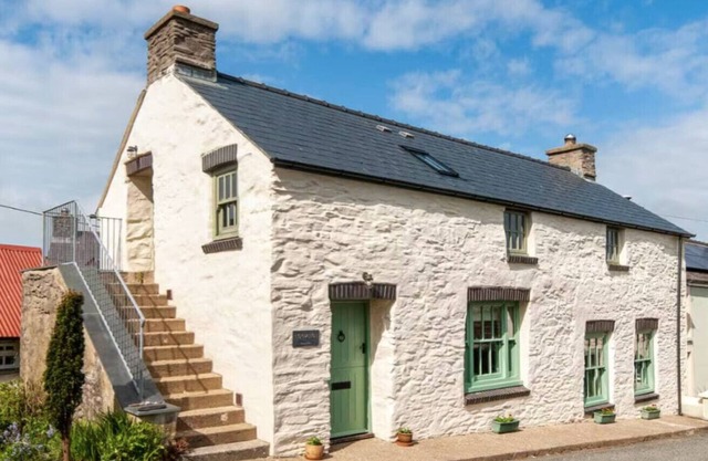 Converted Buttery Cottage in Pembrokeshire