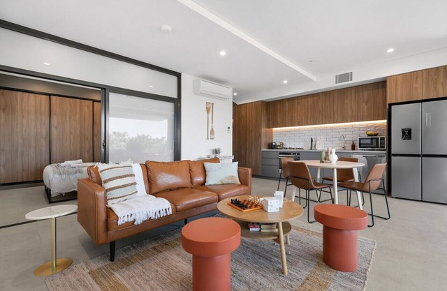 Coogee Beachside Solace #5 – Peaceful 1BR, Pet Friendly Escape
