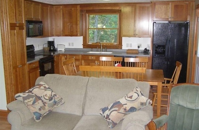 Cool 5BR/2 BA Family Getaway Near Maine's Best Ocean Beaches