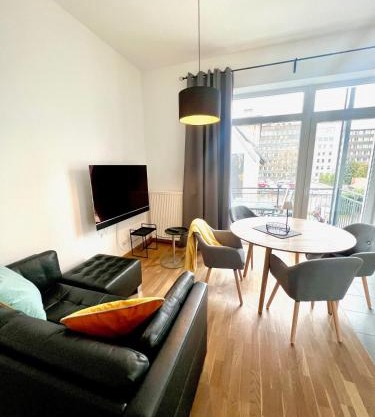 Cooles City-Appartment - Balkon