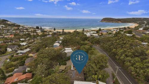 Copacabana Tranquil Escape Views, Pet Friendly On Request Accom Holidays
