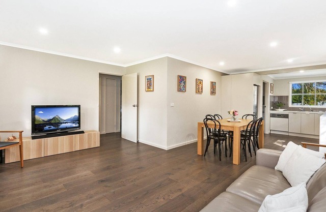 Corella Cottage - historical style cottage