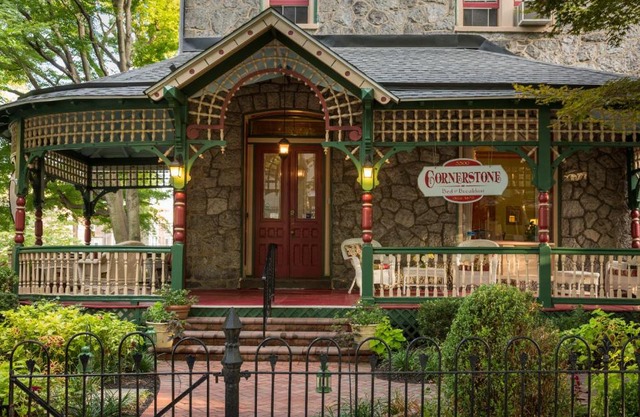 Cornerstone Bed & Breakfast