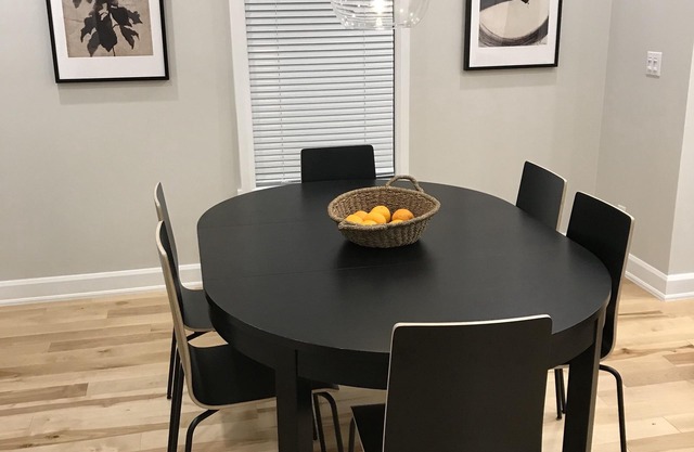 Cornwall executive high end condo, your best option warranty