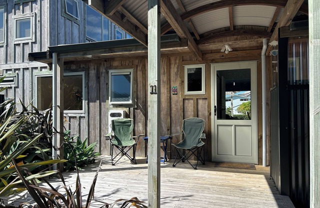 Coro Beach Haven - Hahei Holiday Home