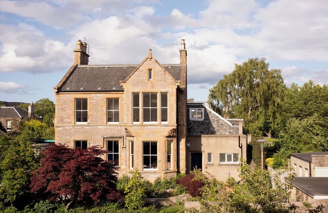 Corporate let in Edinburgh - Elegant Victorian Villa