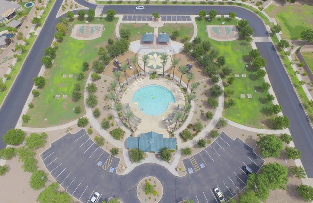 Corporate stays, golfing outings, relaxing or need temp relocation housing!