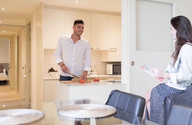 Cort Reial 1A - Holiday Apartment Rental in Girona | Bravissimo