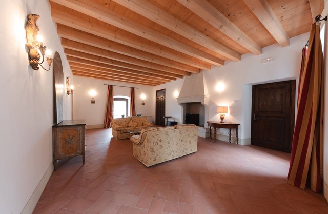 Corte Castello