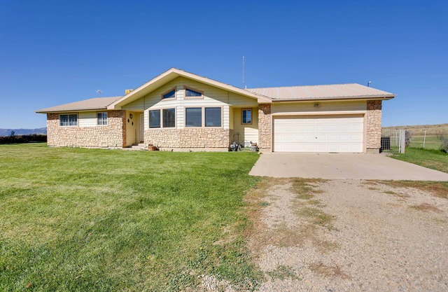 Cortez Retreat w/Office & Stunning Mtn Views