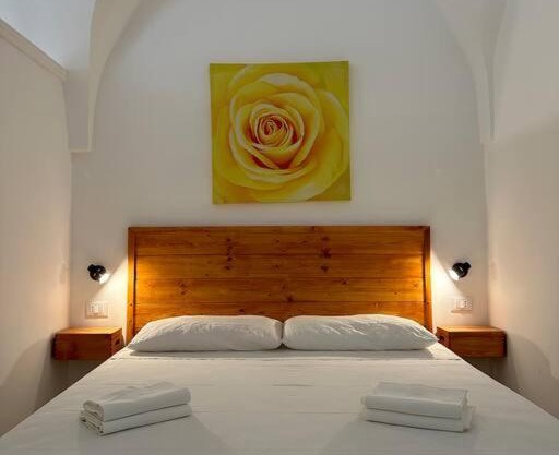 CosmyWhite, casa moderna nel cuore della città . . .