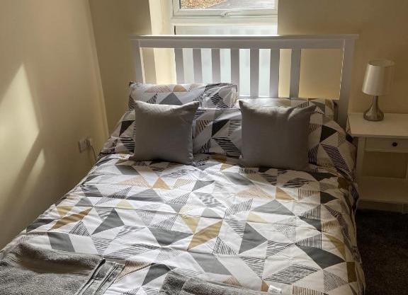 Cosy 1 bed apartment next to the hospital and close to the Bailgate