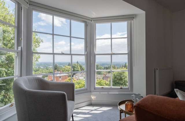 Cosy 1BD in Malvern With Stunning Views