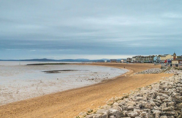 Cosy 2-bed Apartment Near the Beach in Morecambe