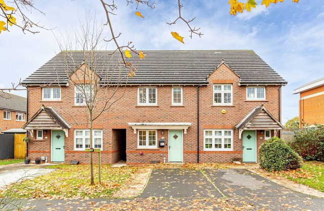 Cosy 2 Bedroom Home in Wigan