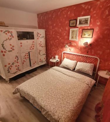 Cosy 2 rooms apartment with a view near the forest
