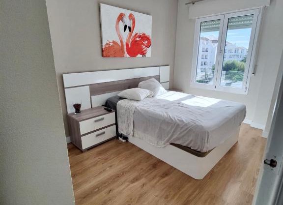 Cosy 2BR flat in Nuevo Portil city centre