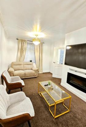 Cosy and stylish 3 bedroom house
