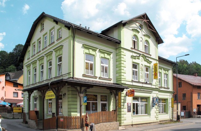Cosy apartment for 4 guests with hot tub, WIFI, TV and pets allowed