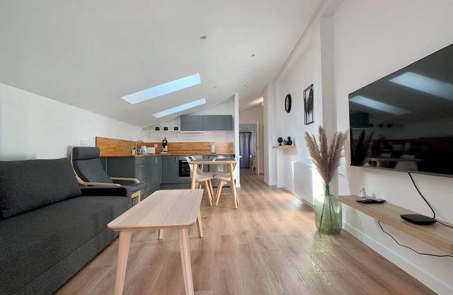Cosy apartment with parking