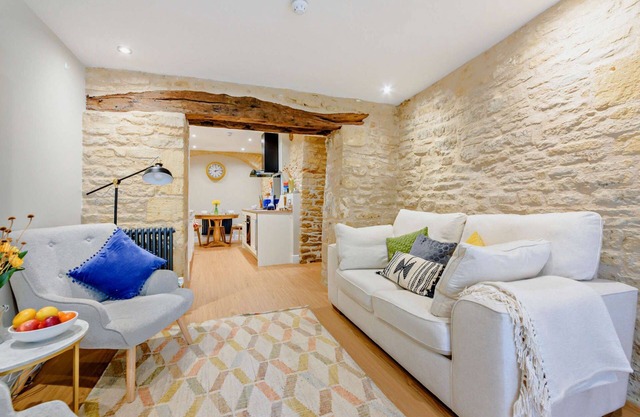 Cosy apartment in the Cotswolds - The Old Workshop