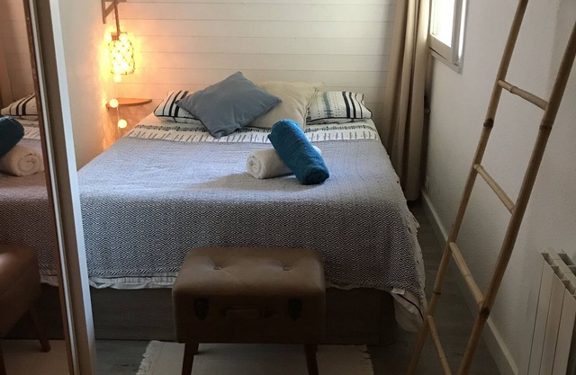 Cosy apartment 200m from the beach