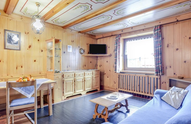 Cosy Apartment "Ciasa Mario Appartamento 3" with Wi-Fi, Balcony & Mountain View