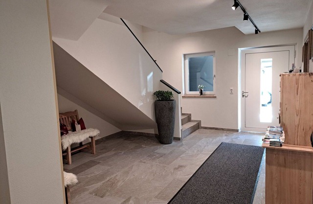 Cosy apartment for 18 guests with WIFI, TV, terrace, pets allowed and parking