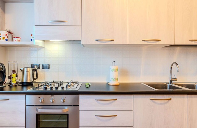 Cosy apartment for 2 guests with WIFI, TV, balcony and parking
