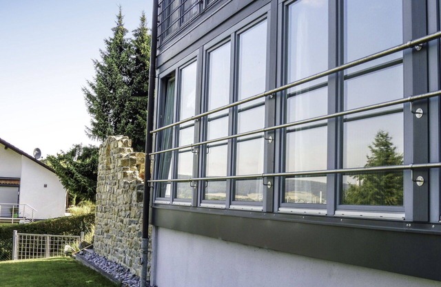 Cosy apartment for 2 people with WIFI, TV, terrace, pets allowed and parking