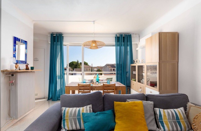 Cosy apartment for 2 people with A/C, WIFI, TV and terrace
