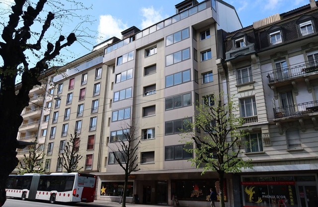 Cosy apartment for 4 guests with WIFI, TV, patio and parking