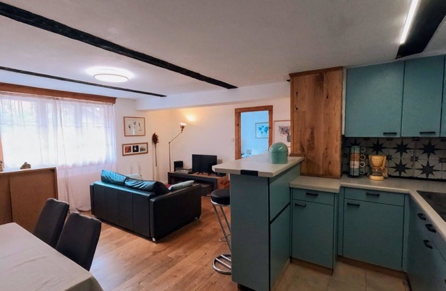 Cosy apartment for 4 people with TV