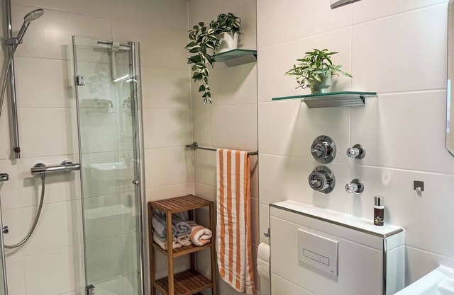 Cosy apartment for 4 guests with WIFI, TV, terrace, pets allowed and parking