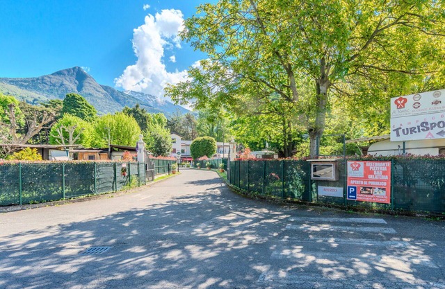 Cosy apartment for 4 guests with A/C, WIFI, pool, TV, patio, panoramic view and parking