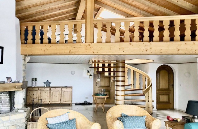 Cosy apartment for 8 people with WIFI, TV, balcony and pets allowed