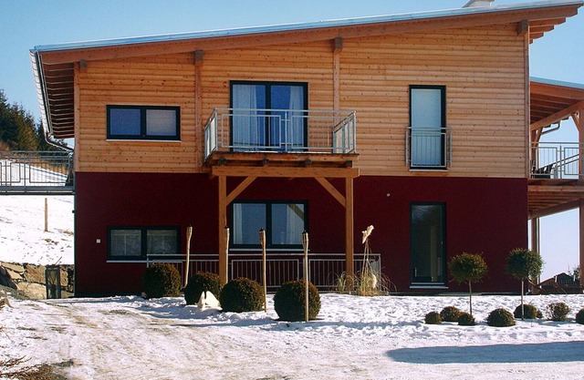 Cosy apartment for 6 guests with WIFI, TV, terrace, pets allowed and parking