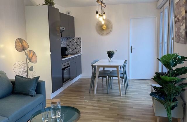 Cosy apartment Champs sur Marne (between Paris and Disney Land)