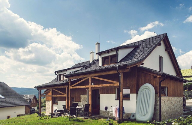 Cosy apartment in villa for 5 people with WIFI, TV, terrace and pets allowed