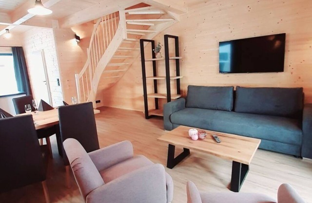 Cosy apartment in villa for 4 guests with WIFI, TV, terrace, panoramic view and parking