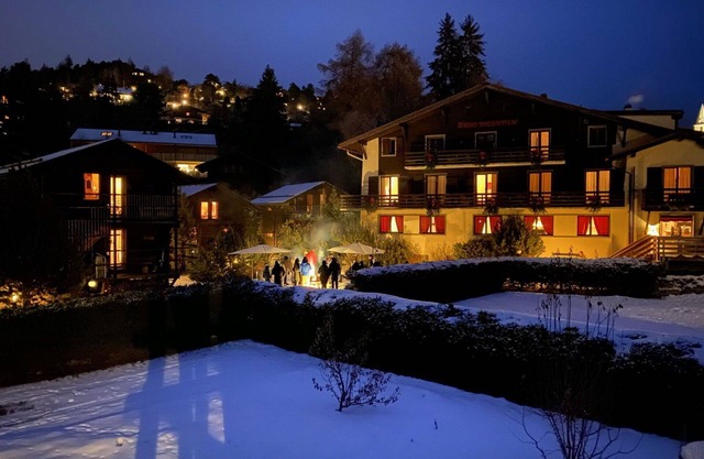Cosy apartment in villa for 15 people with hot tub, WIFI, terrace and parking