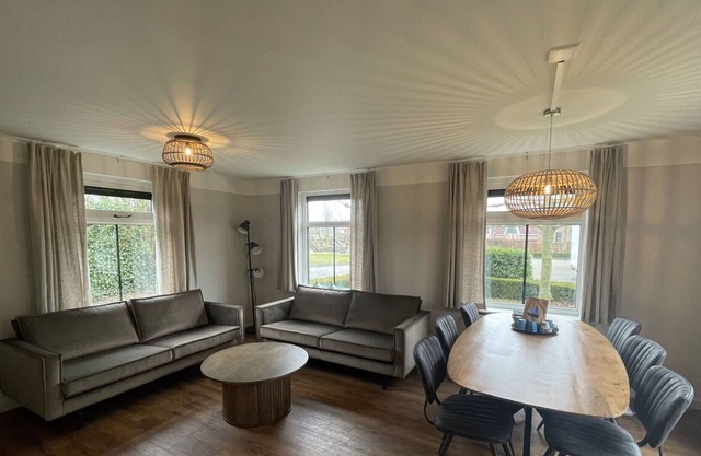 Cosy apartment in villa for 6 people with WIFI, TV, pets allowed and parking